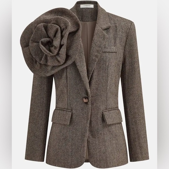 Commense Jackets & Blazers - COMMENSE Large 3d flower single button tweed blazer